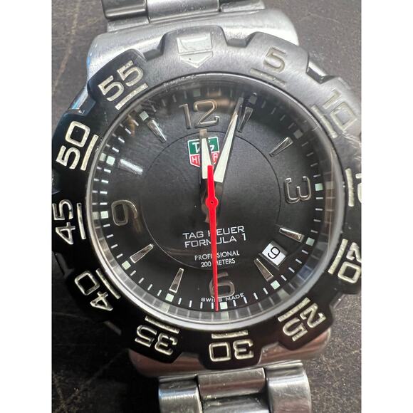 TAG HEUER 44mm Formula 1 Men's Watch Stainless Steel Black Dial Quartz - Picture 3 of 7